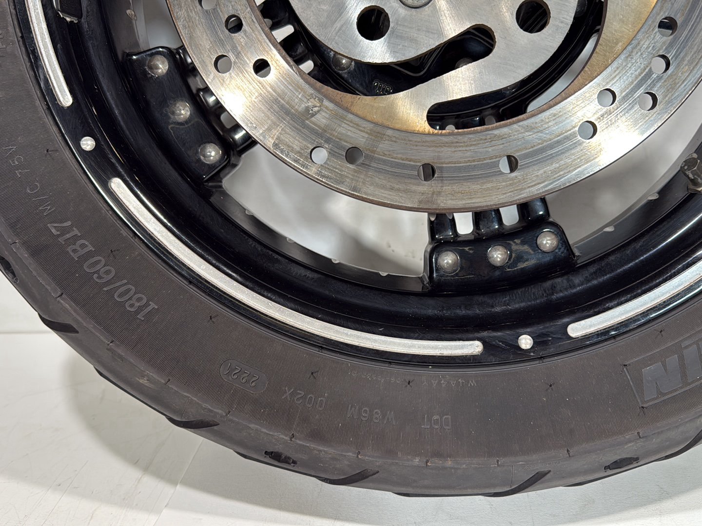 2007 - 2017 Harley-Davidson Dyna Wide Glide Rear Wheel Rim Tire Magnum 5 Custom