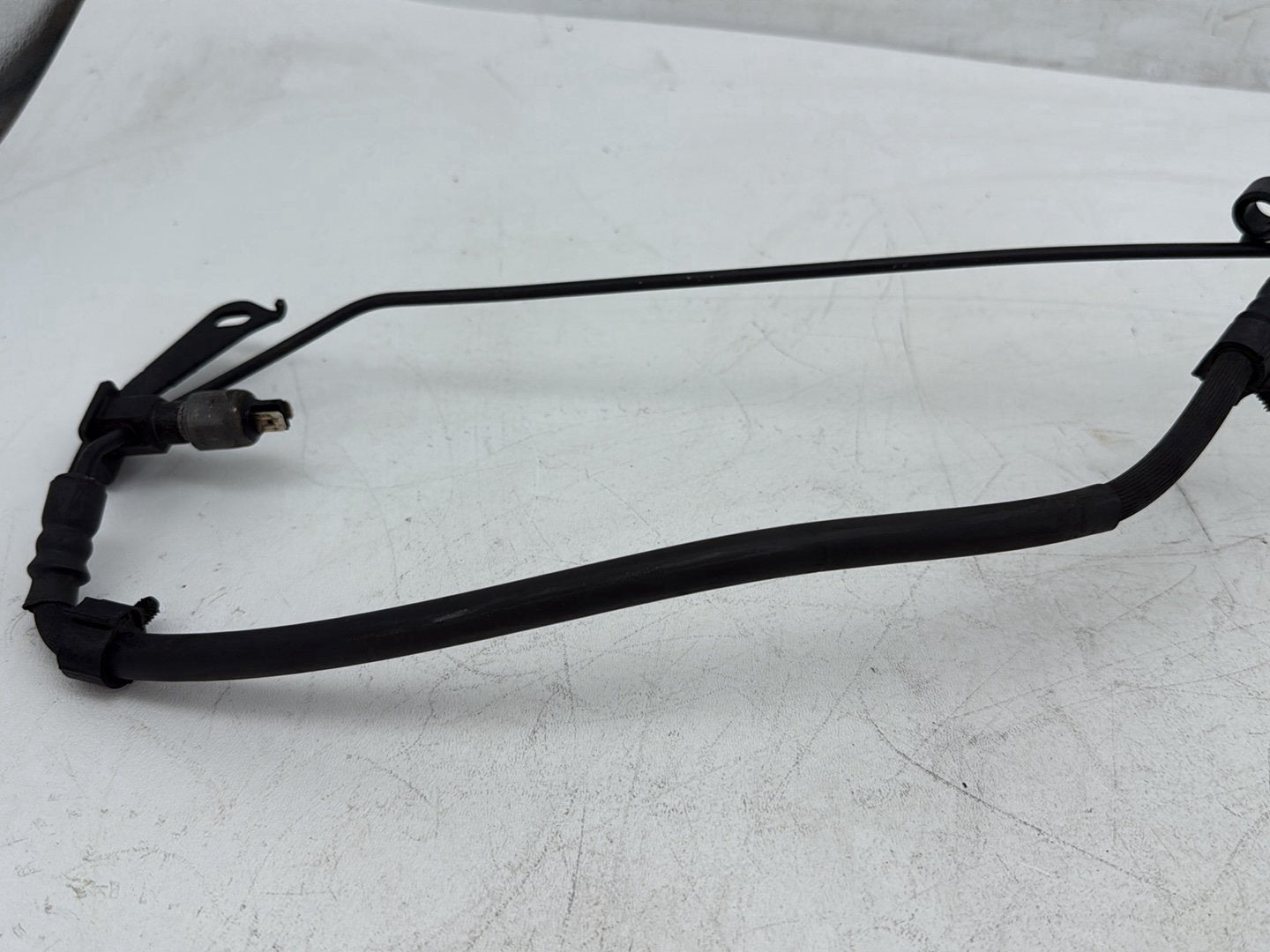 2009 Harley Street Glide Touring FLHX OEM Rear Brake Hose Line Pipe NON-abs