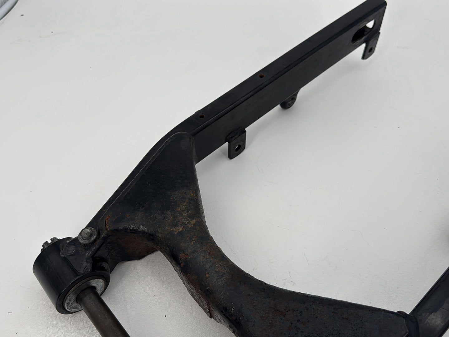 1999 - 2006 Harley-Davidson Dyna Low Rider Rear Fork Swingarm Swing Arm 47820-90A