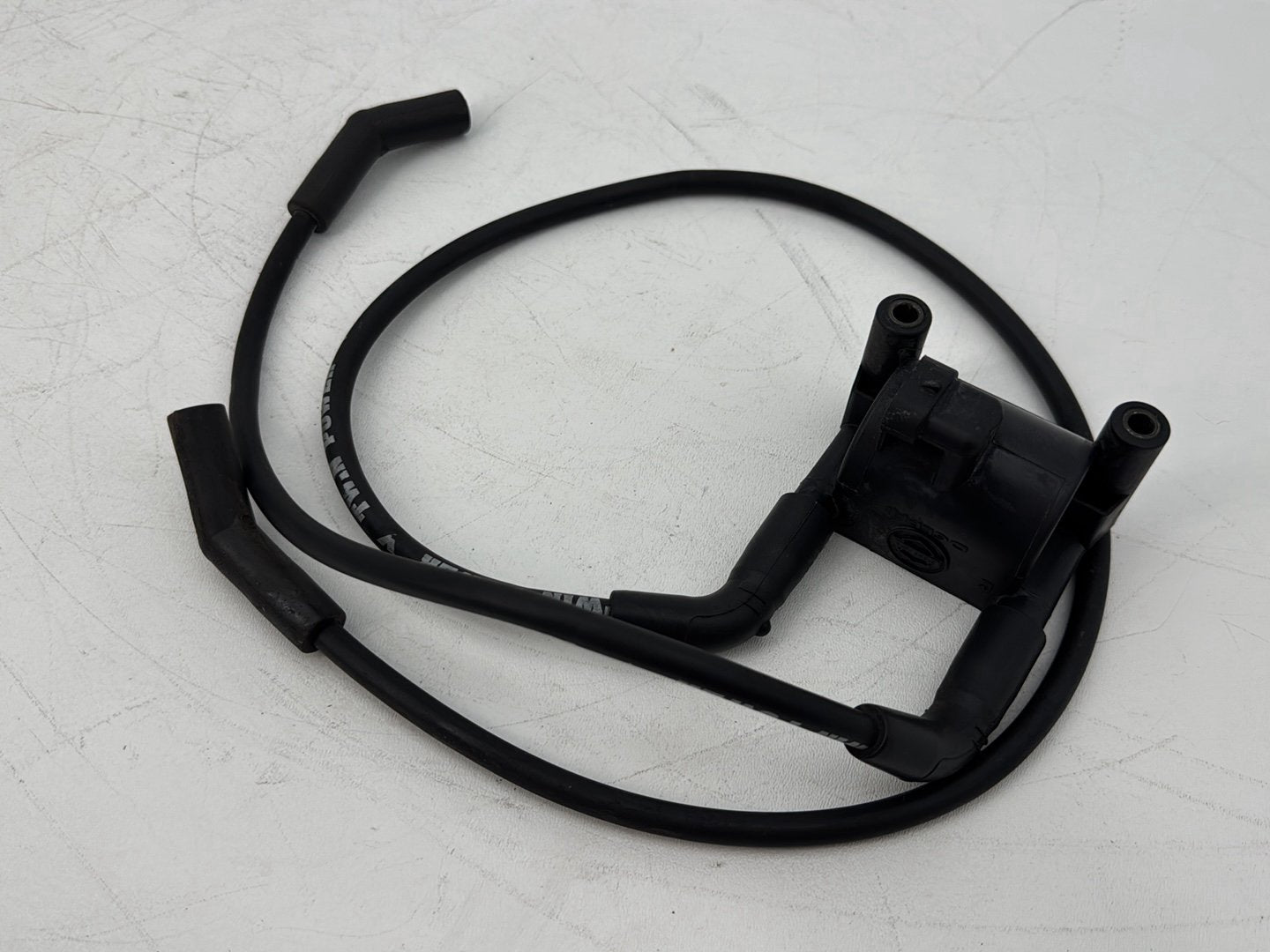 2008 - 2016 Harley-Davidson Touring Electra Glide Ultra Ignition Coil Spark Plugs Cable