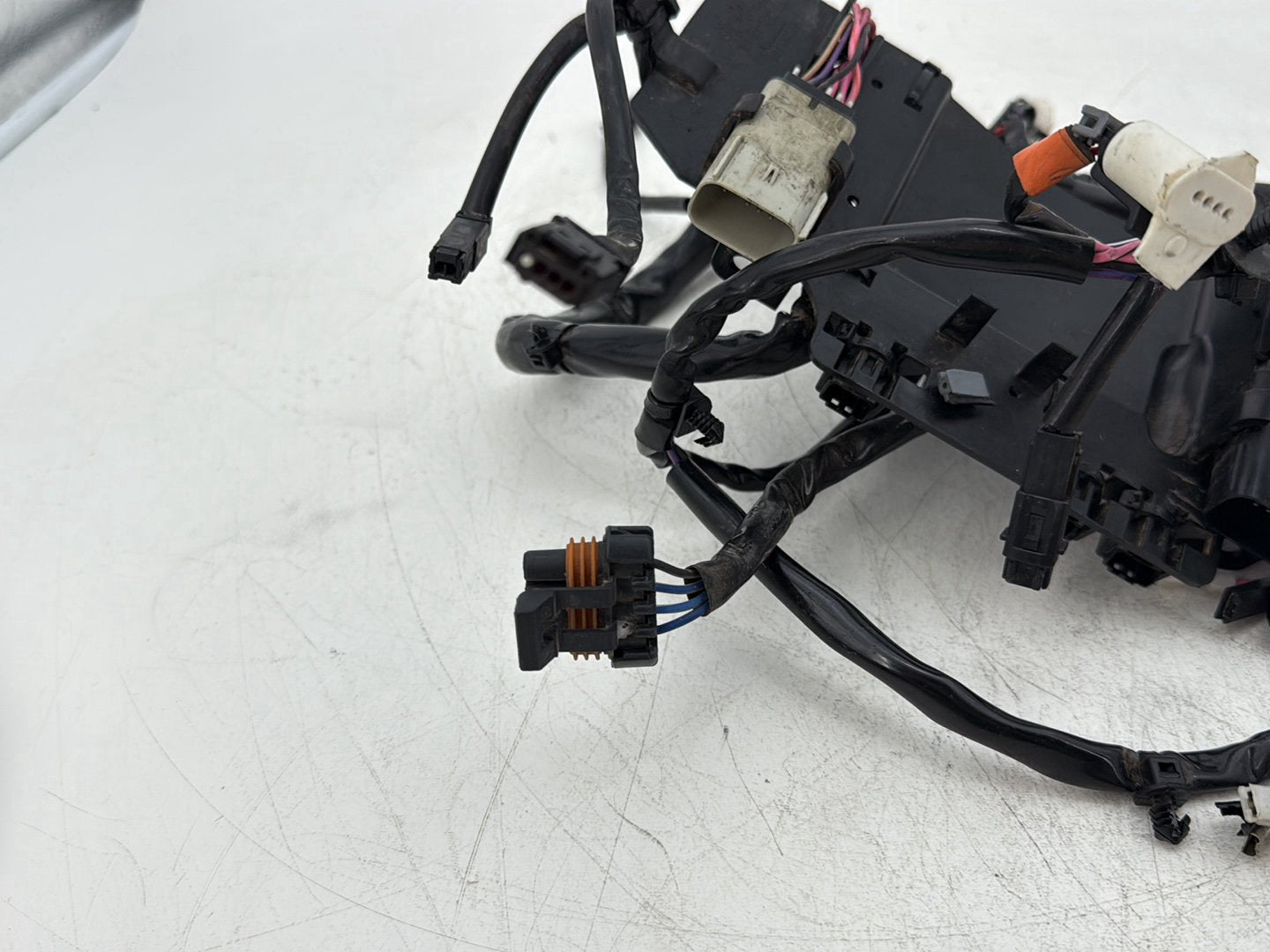 2014 Harley Street Glide Touring OEM Front Sub Wiring Harness Loom Interconnect