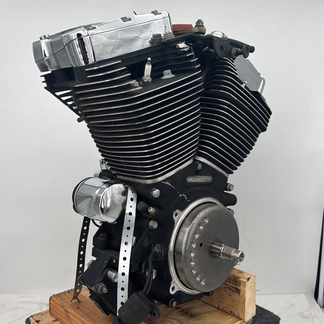 1999 - 2006 Harley-Davidson Dyna Low Rider CARB Twin Cam 88 Engine Motor 16165-99