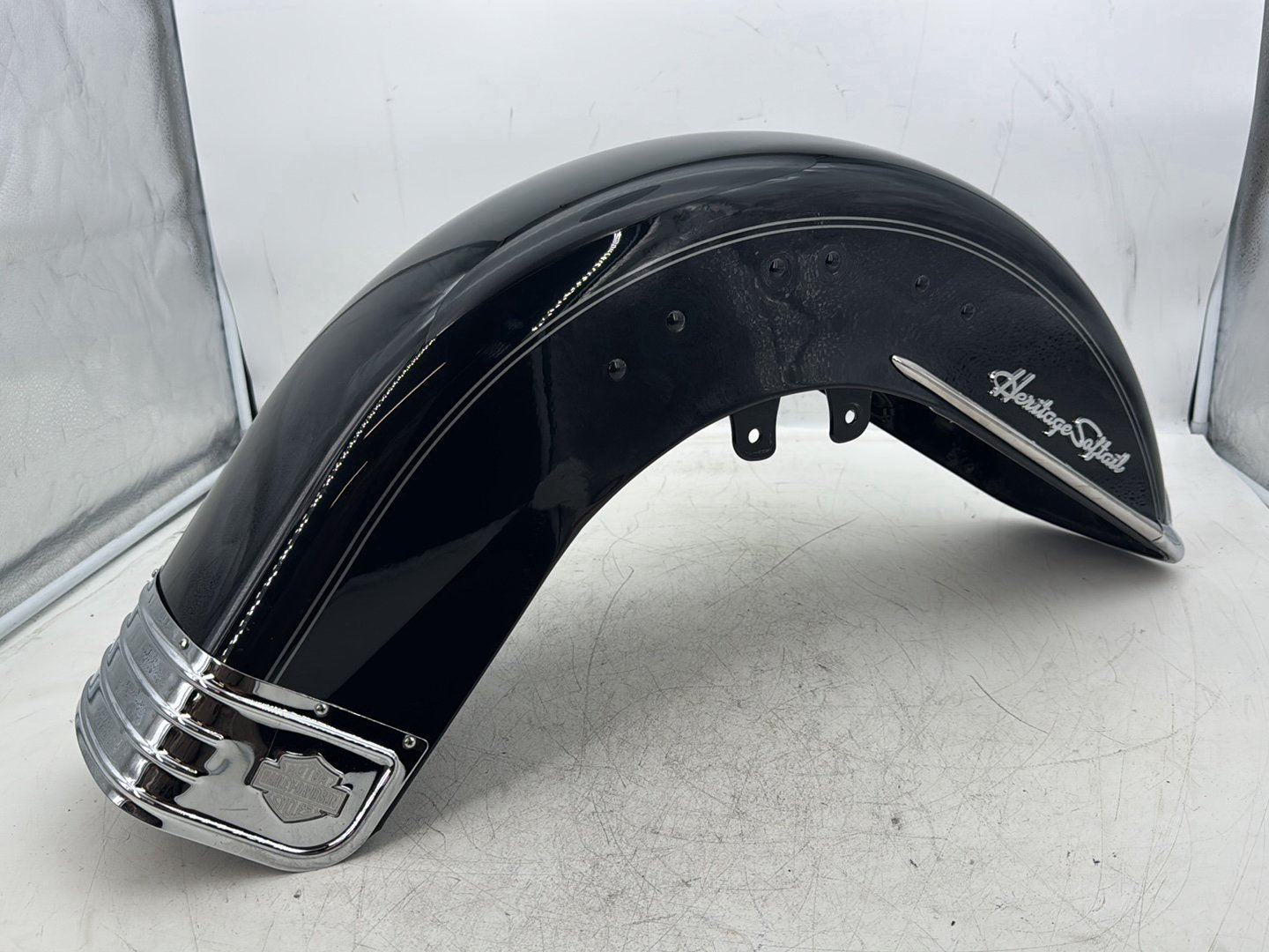 2007 Harley Softail Heritage Classic FLSTC OEM Front Wheel Fender Shell Panel