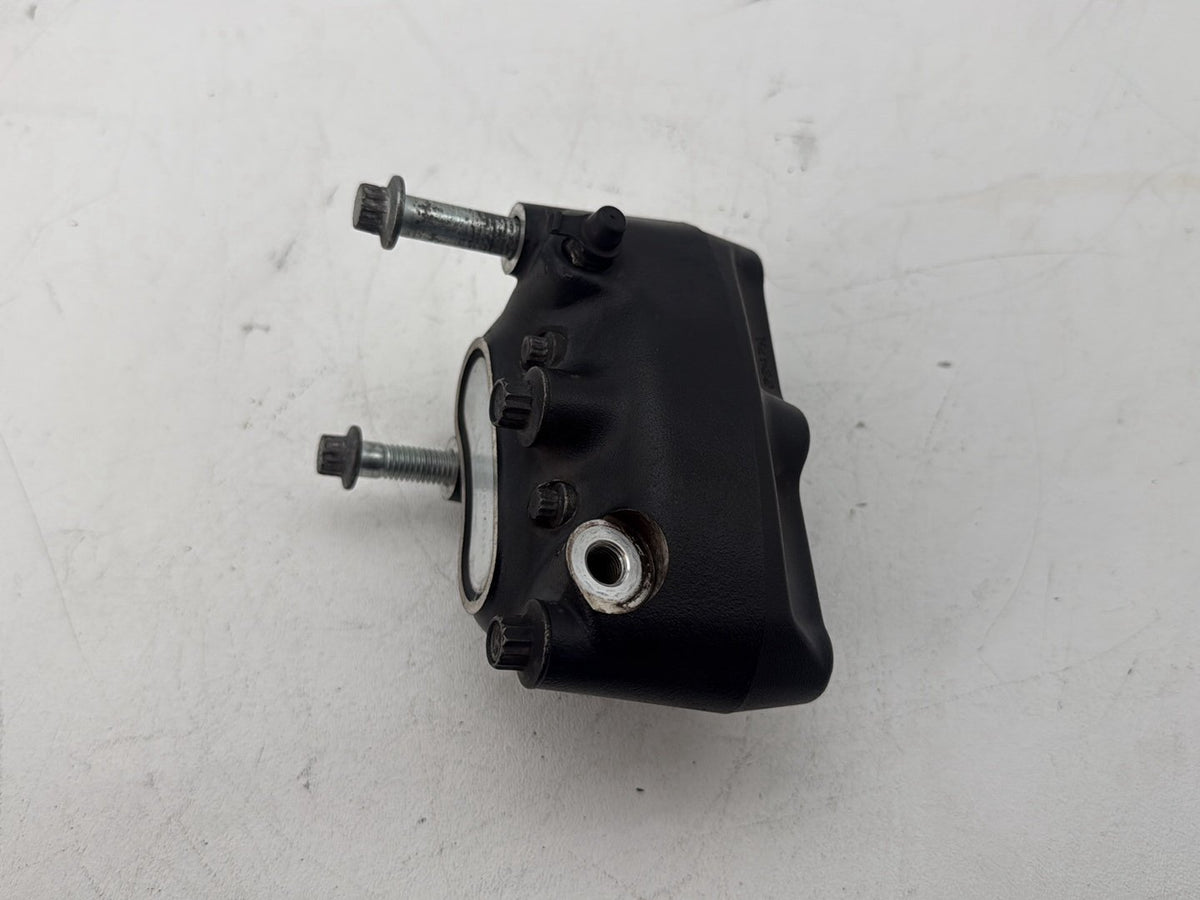 2007 Harley Touring FLHTP Electra Glide Police OEM Front Left 1 Brake Caliper
