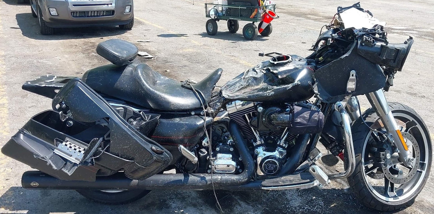 2008-2016 Harley-Davidson Road Glide FLTRXS Touring