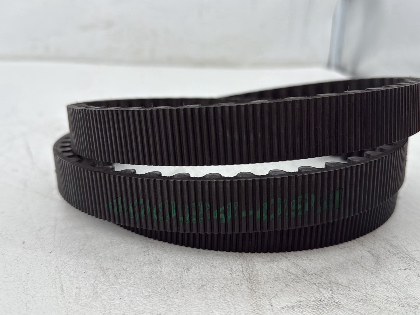 2017 Harley Road Glide Touring FLTRXS OEM Rear Drive Belt