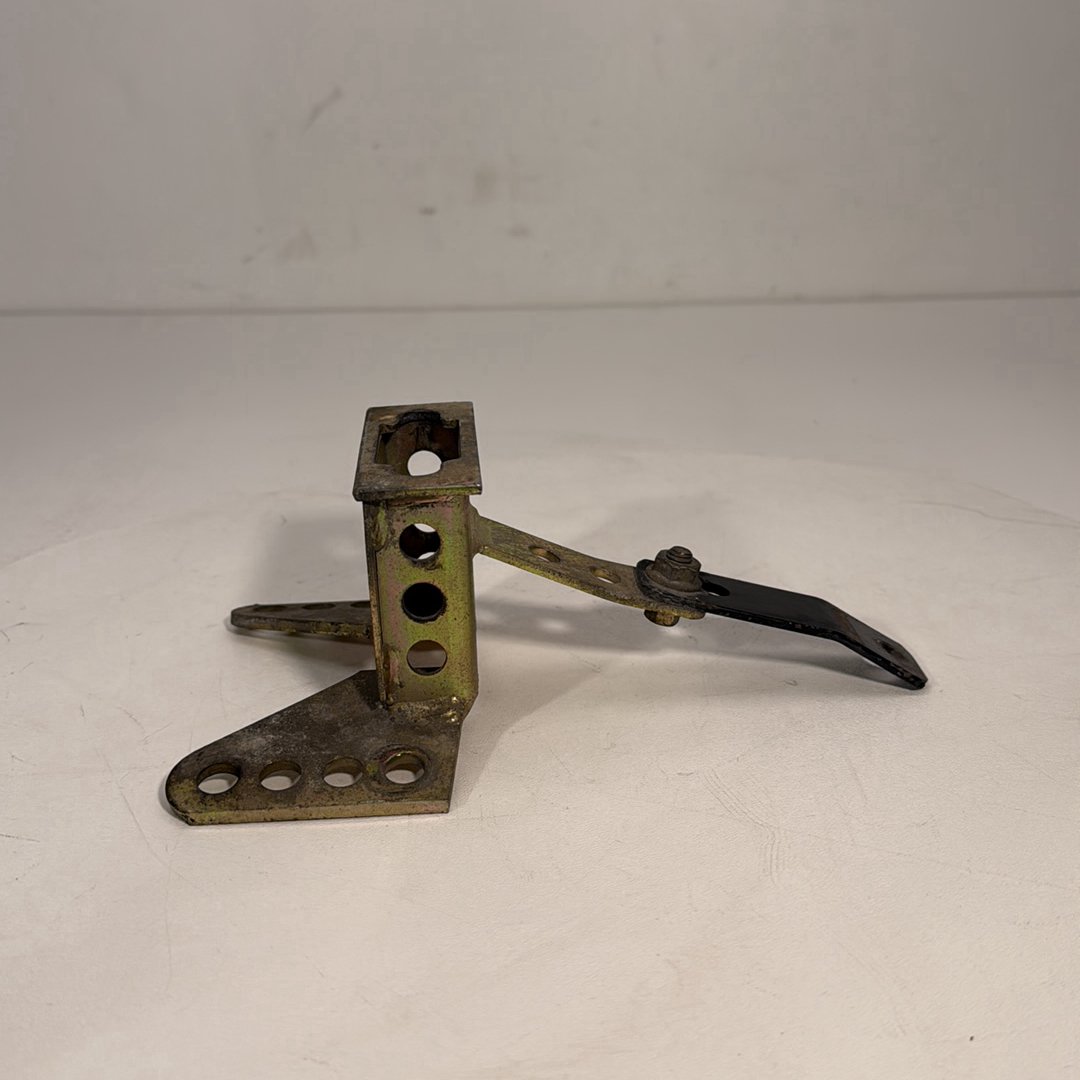1999 - 2006 Harley-Davidson Touring Electra Glide Ultra Driver Rider Backrest Bracket Mount 52589-09A 52589-09A