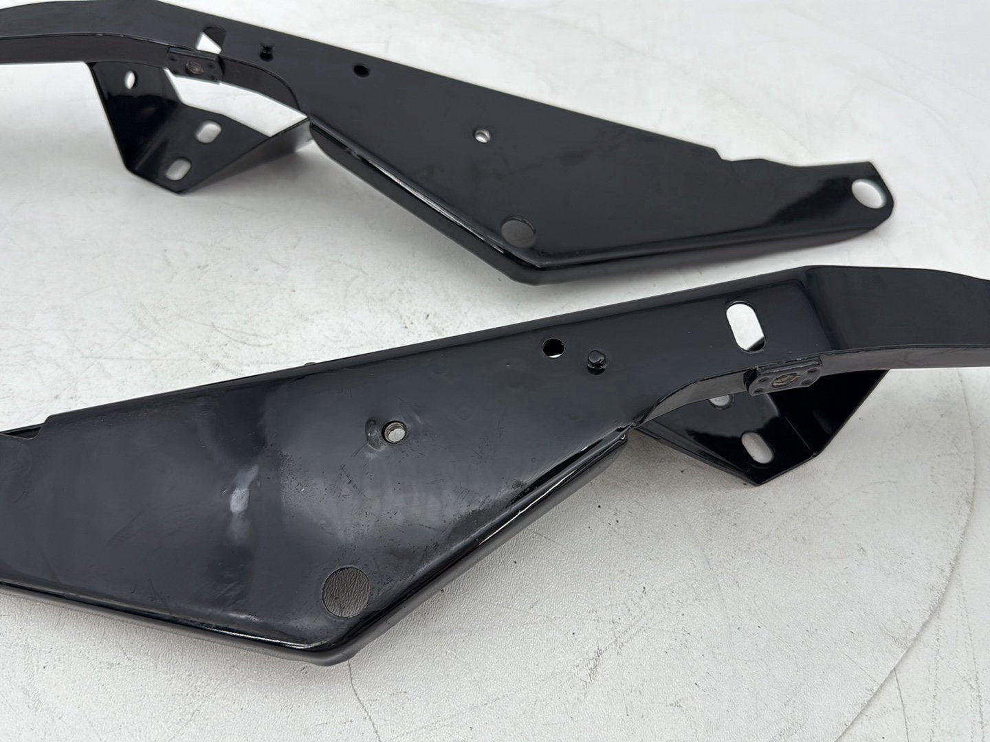1999 - 2006 Harley-Davidson Touring Electra Glide Ultra Right Left Fairing Support Brackets 58478-96B