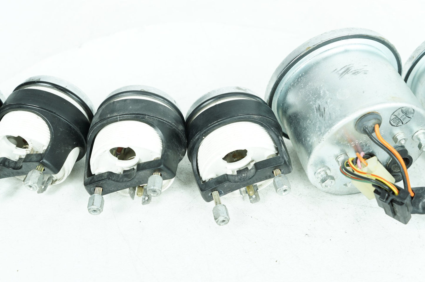 1984 - 1998 Harley-Davidson Touring Electra Glide Ultra Air Oil Volt Fuel Tacho Speedo Gauges  	67349-96