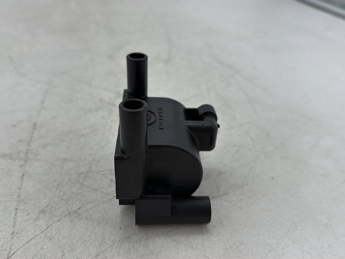 2013 Harley Electra Glide Touring CVO Screamin Eagle OEM Ignition Coil Spark Igniter