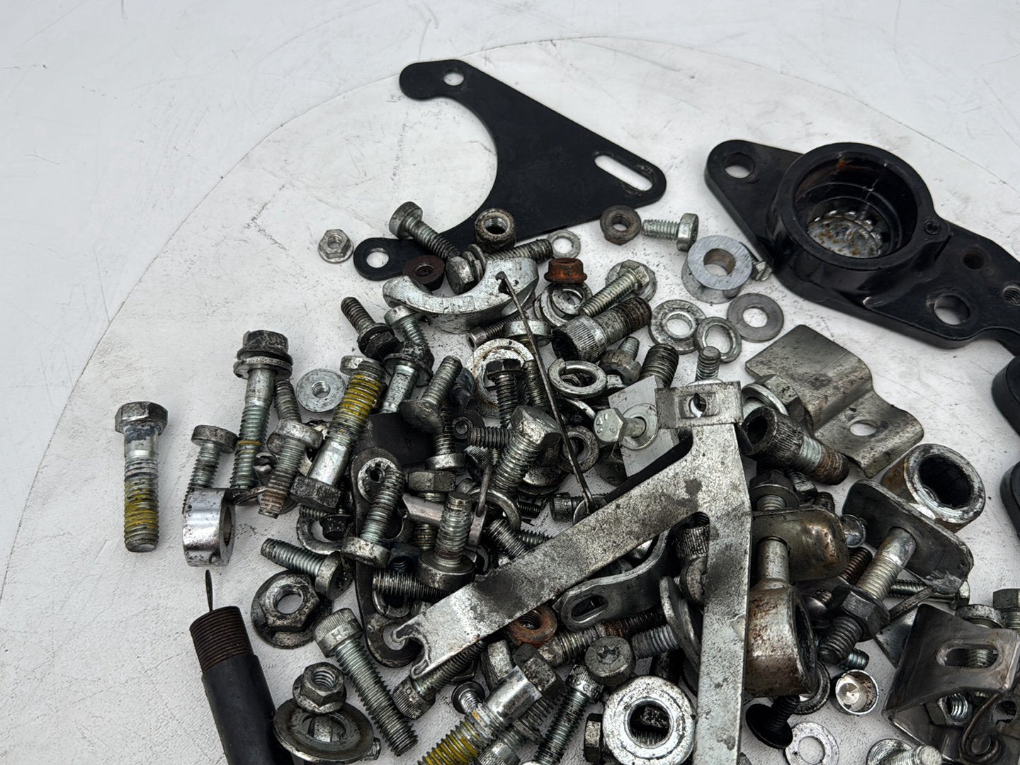 1999 - 2006 Harley-Davidson Touring Electra Glide Classic Hardware Bolts Nuts & Brackets w/ Left Right Swingarm Brackets