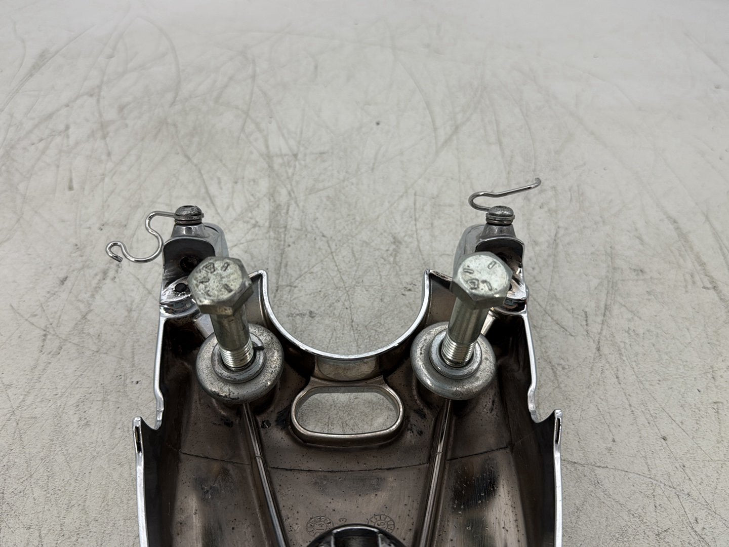 2015 Harley Dyna Low Rider FXDL OEM Front Handlebar Riser Top Clamp Chrome
