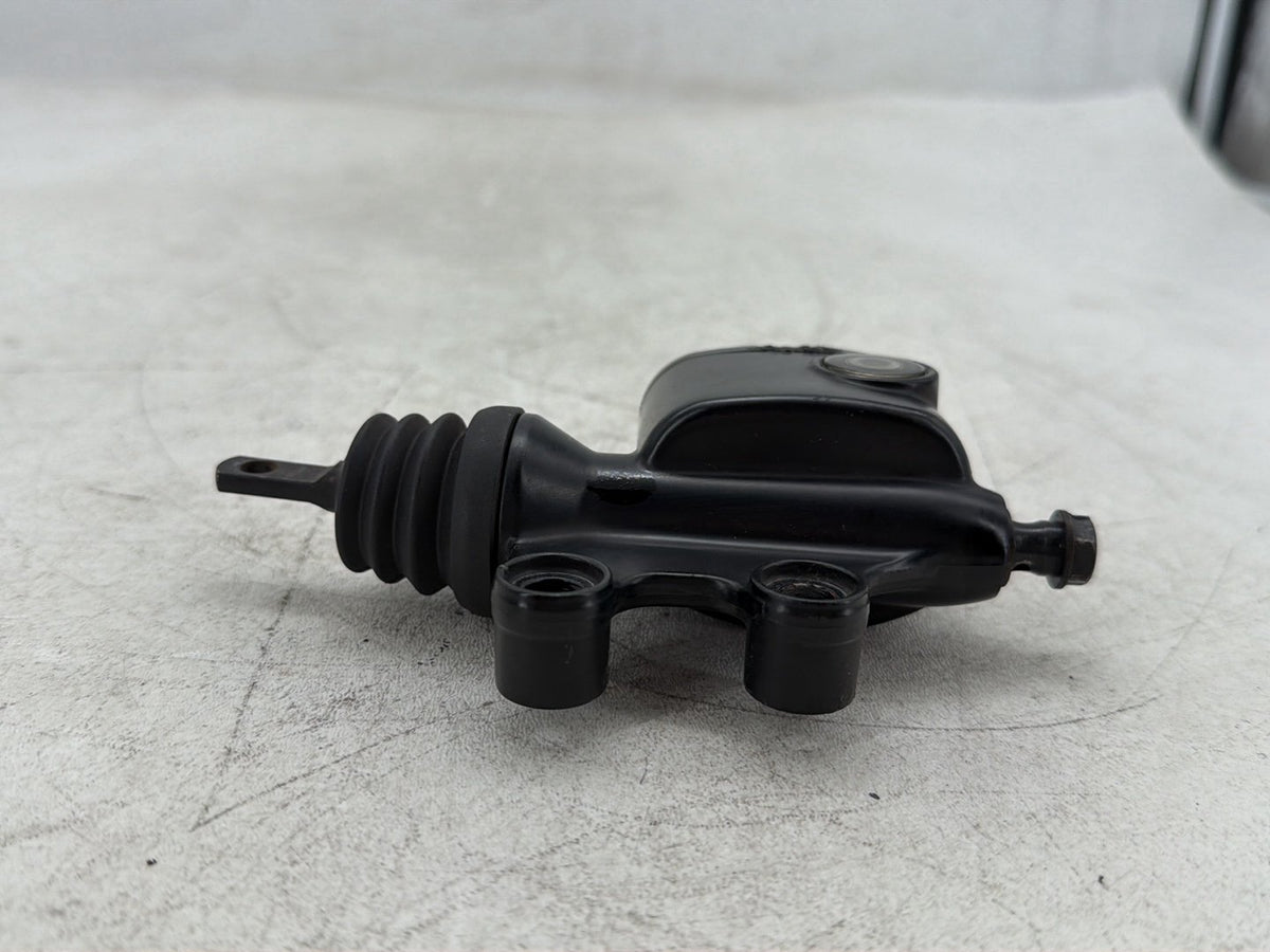 2009 Harley Road Glide Touring FLTR OEM Rear Brake Master Cylinder Reservoir