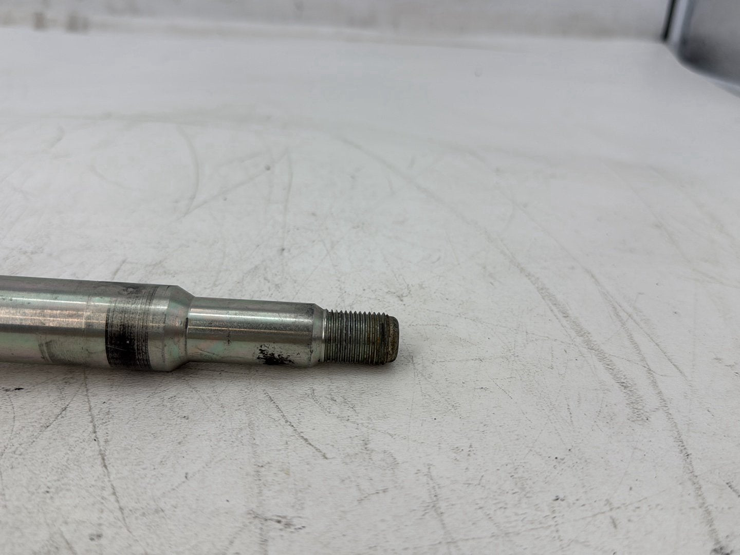 2008 Harley Sportster XL883L 883 Low OEM Front Wheel Axle Bolt Shaft 43895-08