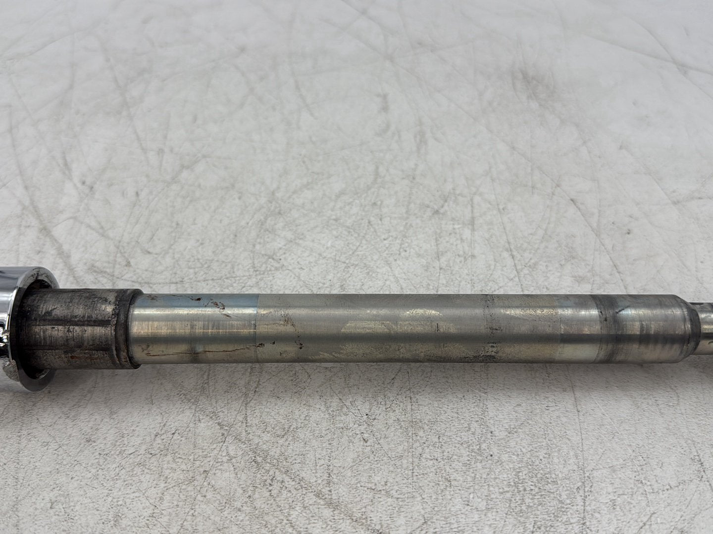 2013 Harley Heritage Softail Classic FLSTC OEM Front Wheel Axle Bolt Shaft