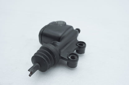 2012 - 2016 Harley-Davidson Touring Road Glide Rear Brake Master Cylinder Reservoir 41763-08C