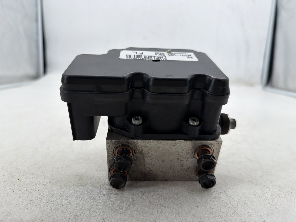 2011 Harley Street Glide Touring FLHX-103 OEM ABS Brake Pump & Control Module