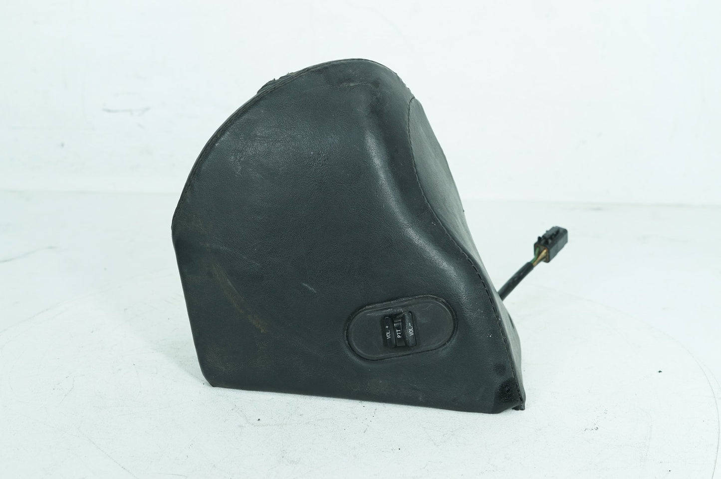 1999 - 2006 Harley-Davidson Touring Electra Ultra Classic Rear Right 1 Audio Sound Speaker 76304-98B