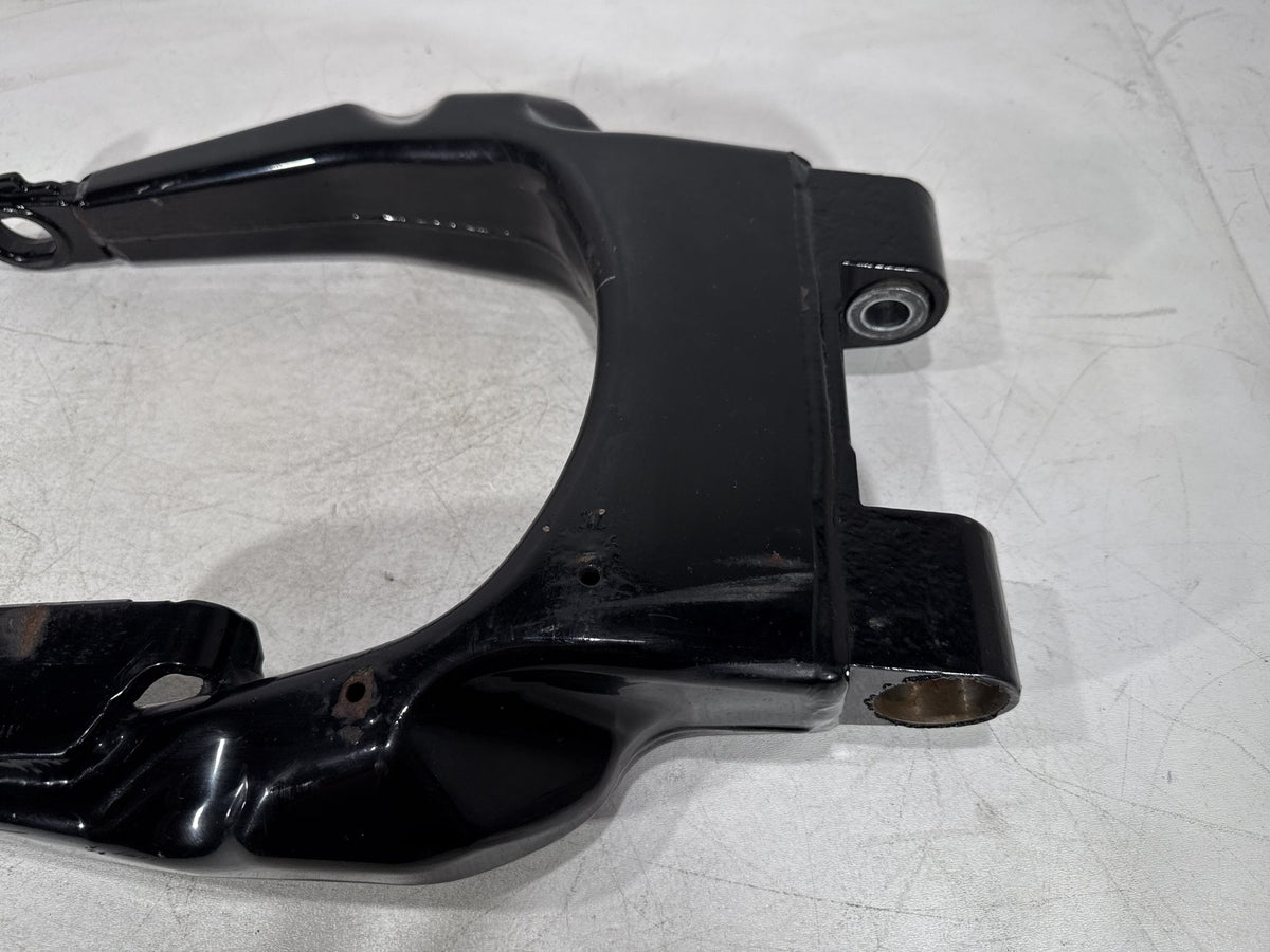 2011 Harley Electra Glide Touring Police OEM Rear Fork Swingarm Swing Arm