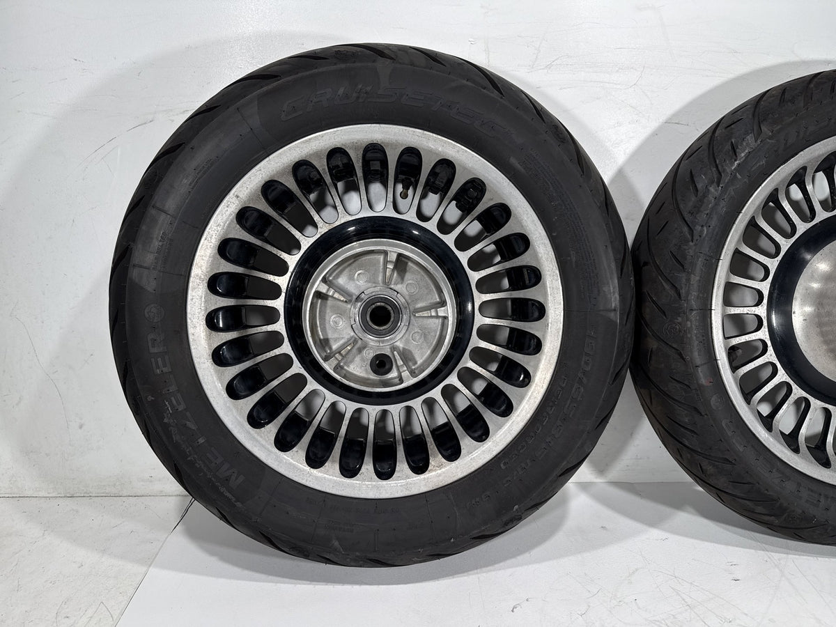 2011 Harley Road King Touring FLHR OEM Front & Rear Wheel Rim Tire 16" 17"