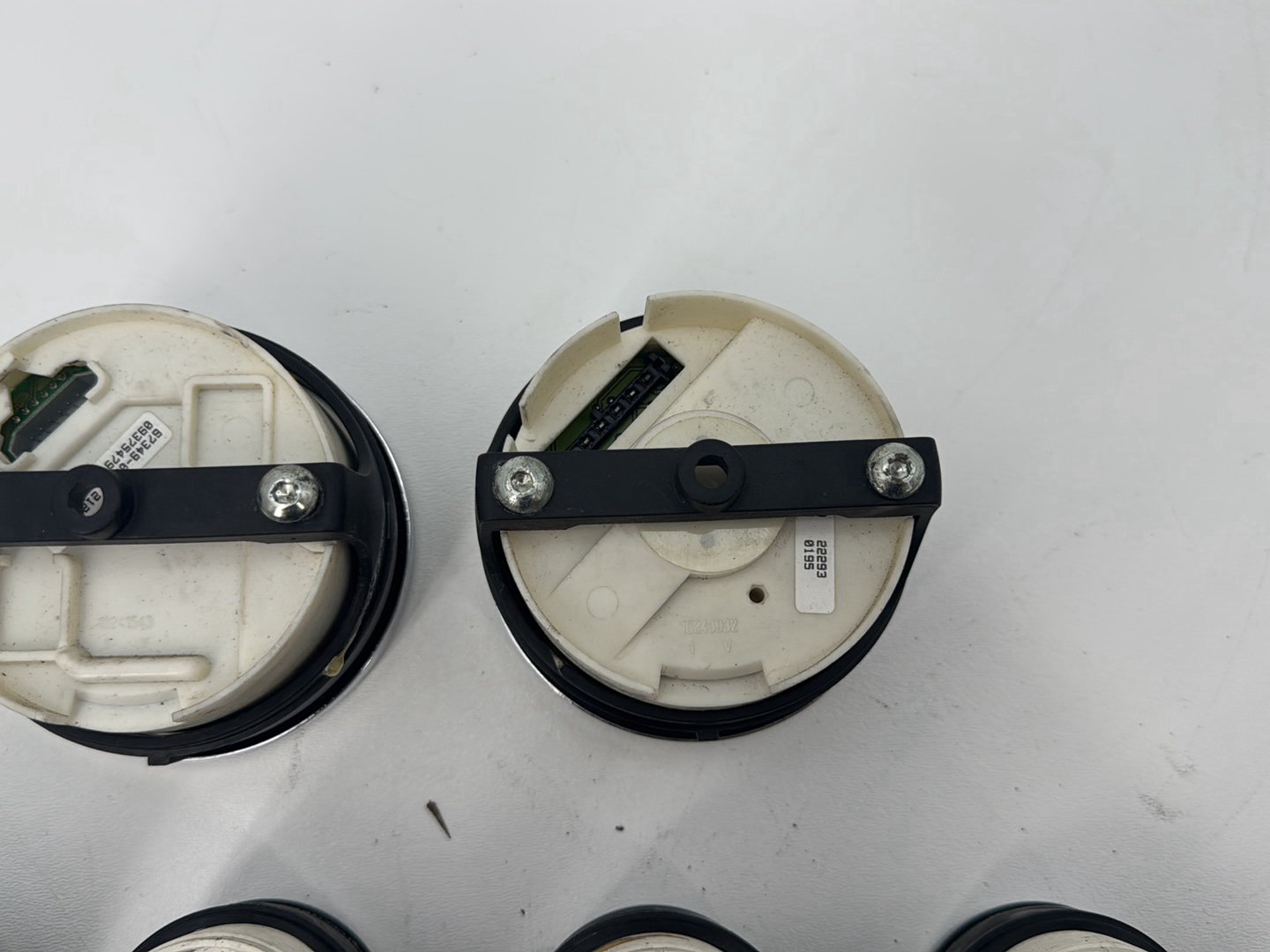 1999 - 2006 Harley-Davidson Touring Electra Glide Classic Air Oil Volt Fuel Tacho Speedo Gauges  	67349-00