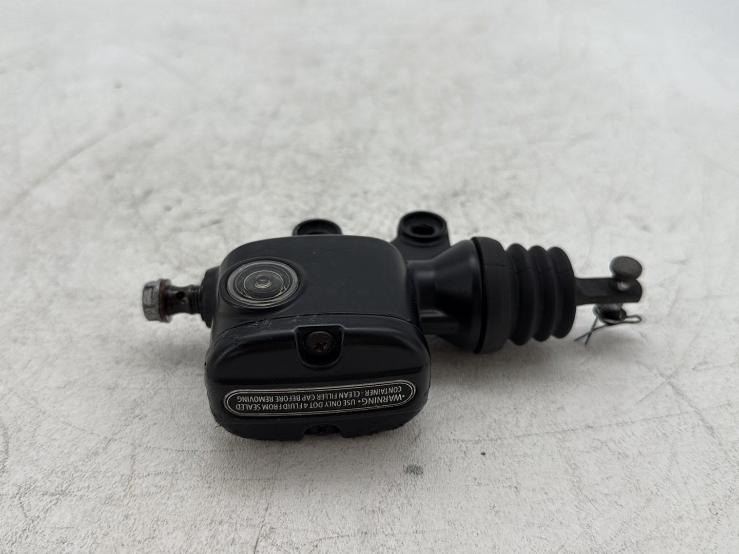 2009 Harley Street Glide Touring FLHX OEM Rear Brake Master Cylinder Reservoir
