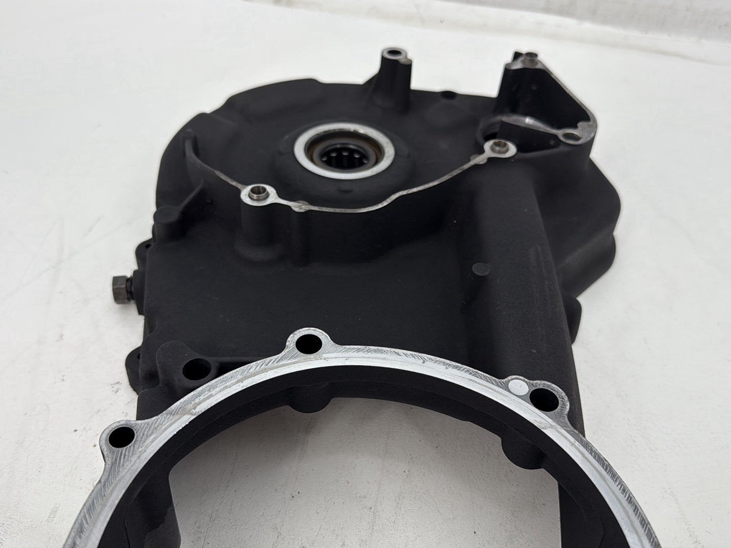 2011 Harley Electra Glide Ultra FLHTK OEM Inner Primary Clutch Cover