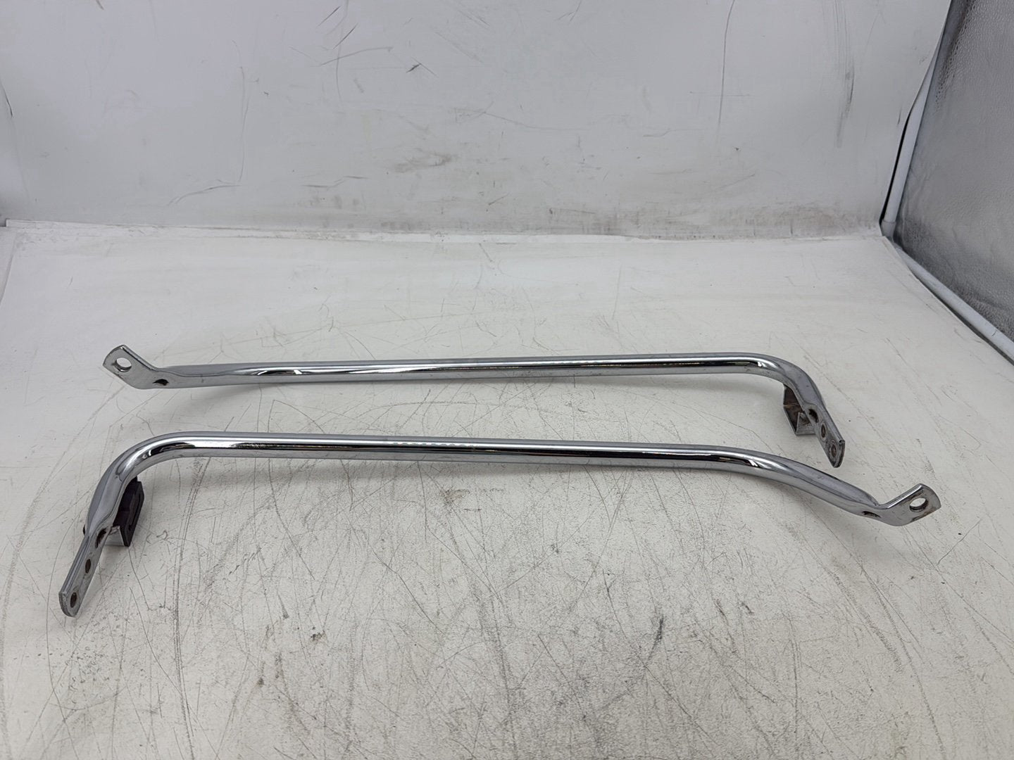 2004 Harley Road King Touring Custom FLHRSI OEM Rear Left Right Saddlebag Guard Rails Bar