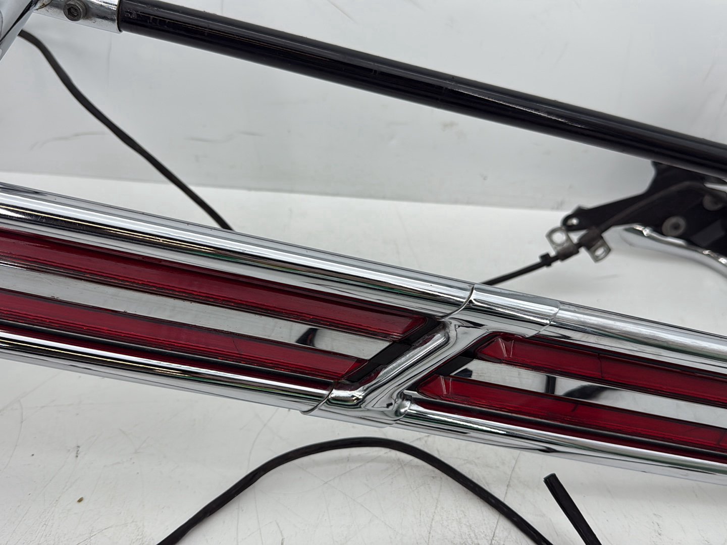 1995 Harley Touring FLHTCI Electra Glide Classic OEM Rear Left Right Saddlebag Guard Rails Bar