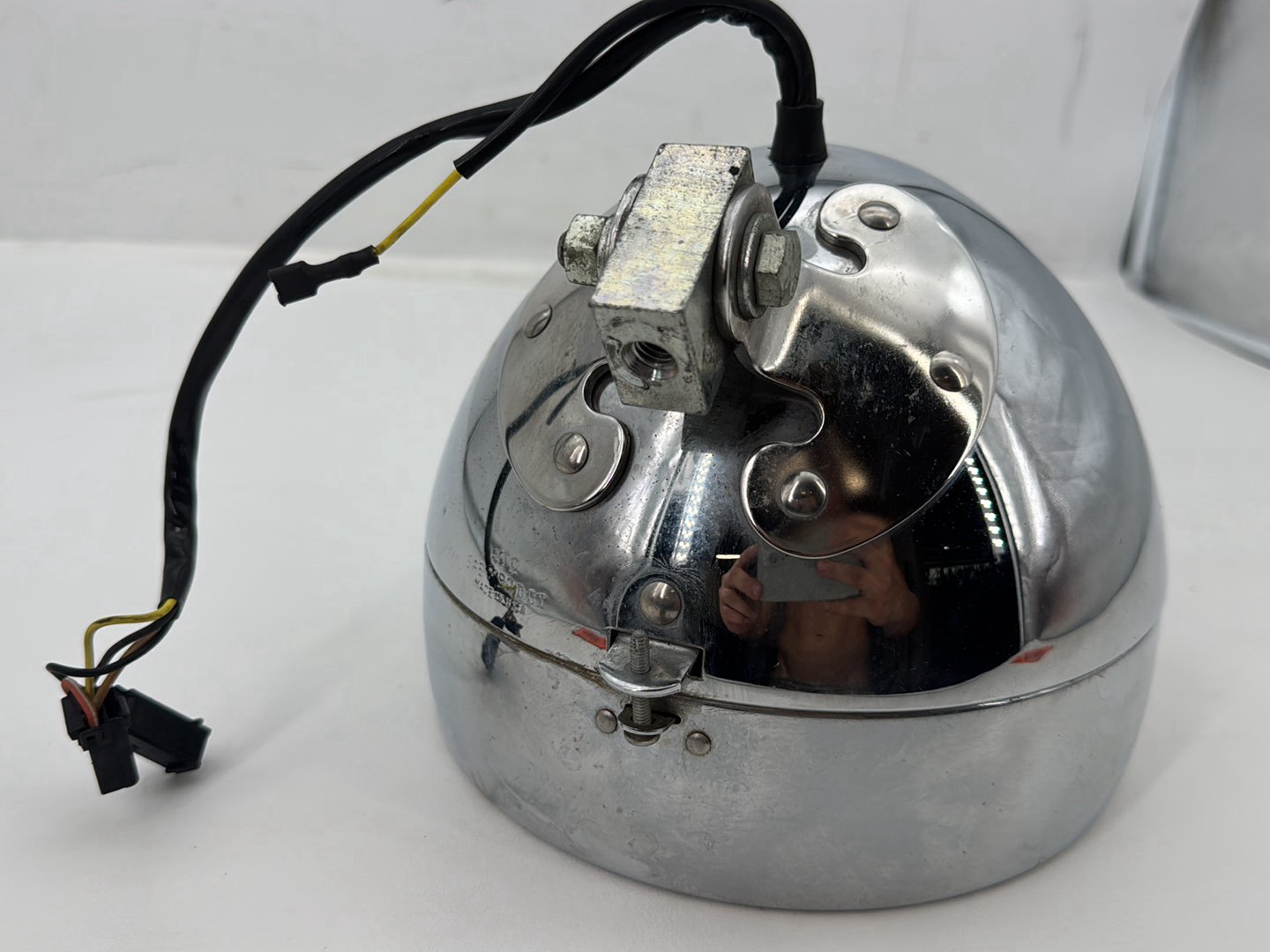 2007 Harley Softail Heritage Classic FLSTC OEM Headlight Headlamp Head Light Halogen