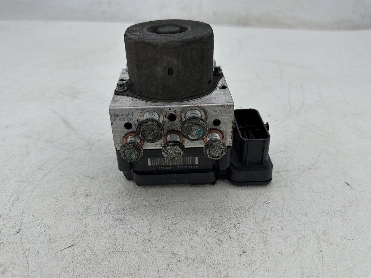 2015 Harley Electra Glide Touring Ultra Low OEM ABS Brake Pump & Control Module