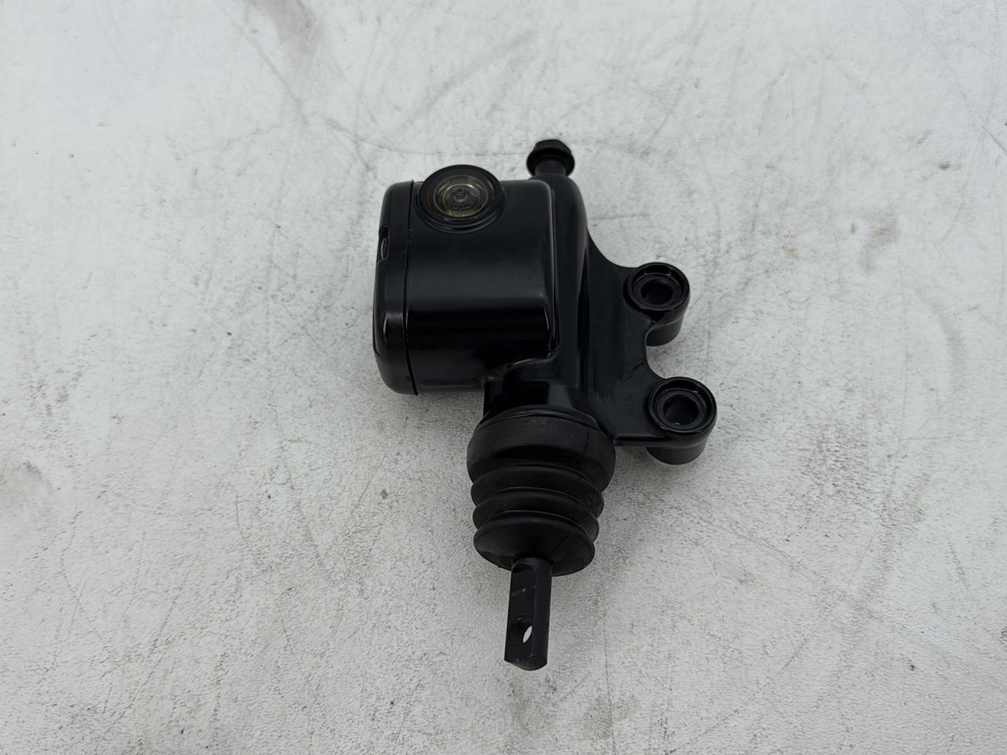 2017 Harley Road Glide Touring FLTRXS OEM Rear Brake Master Cylinder Reservoir
