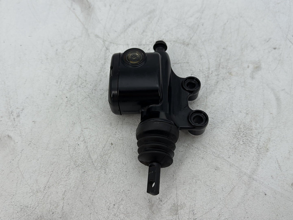 2017 Harley Road Glide Touring FLTRXS OEM Rear Brake Master Cylinder Reservoir