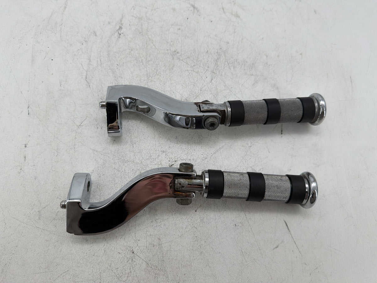 2006 Harley Road King Touring Custom OEM Passenger Left & Right Foot Pegs