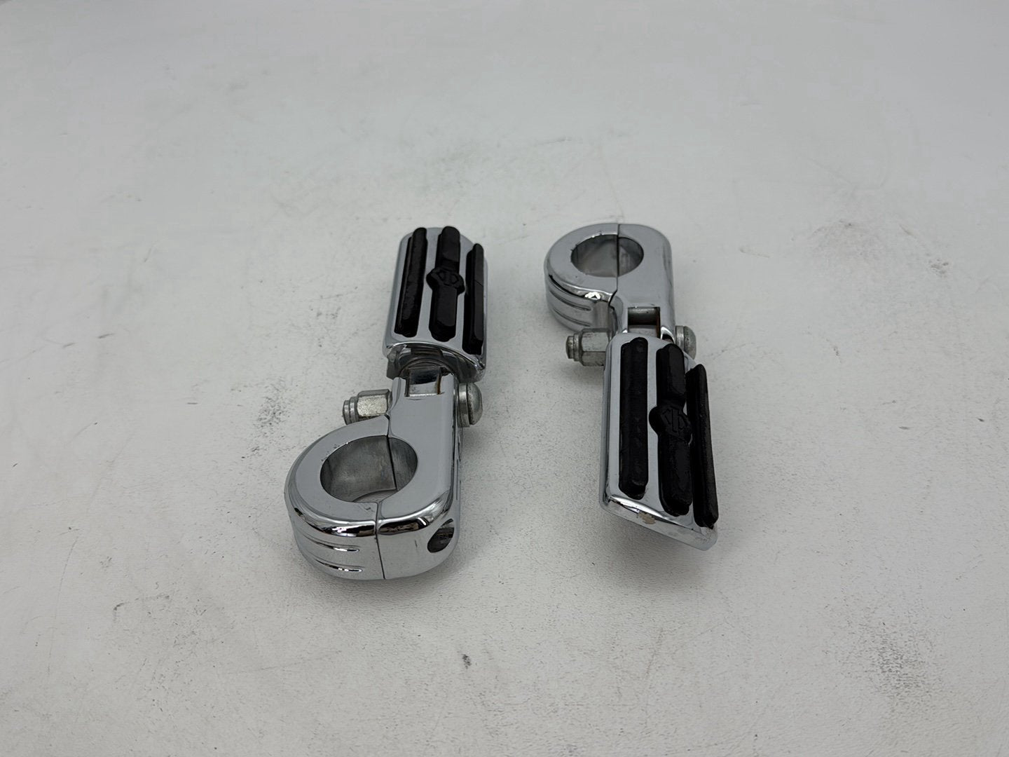 2004 Harley Softail FLSTC Heritage Classic OEM Front Right Left Highway Foot Pegs