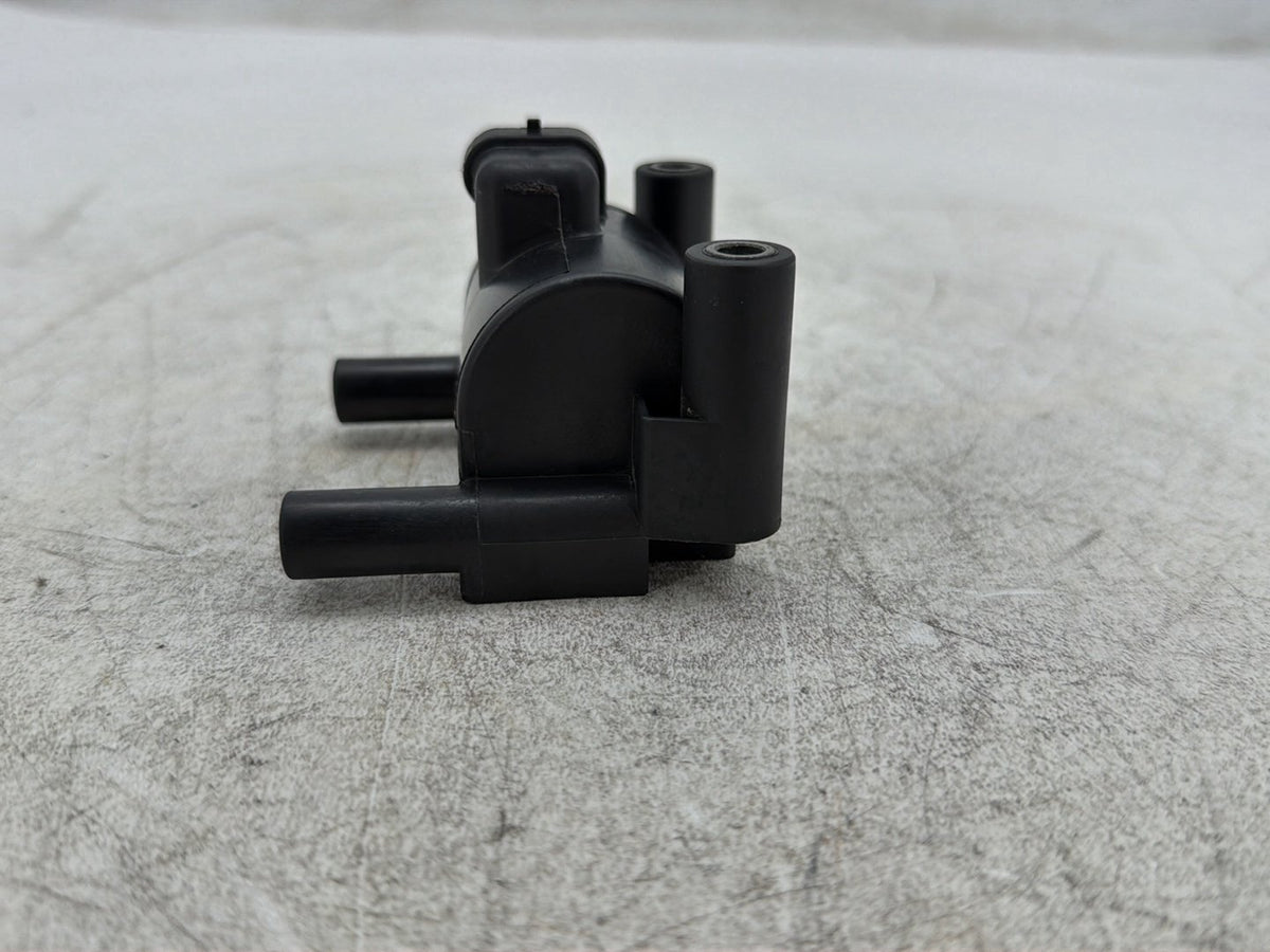 2016 Harley Electra Glide Touring Ultra OEM Ignition Coil Spark Igniter
