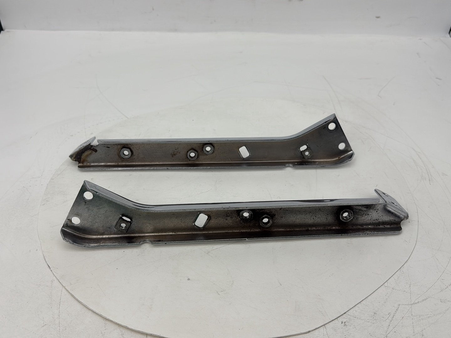 1999 - 2006 Harley-Davidson Touring CVO Screamin Eagle Road King Rear Left & Right Saddlebag Fender Support 90718-79C