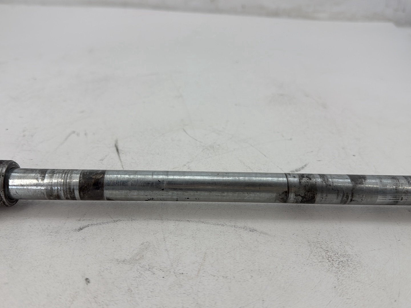 1998 Harley Road King Touring FLHRCI Classic OEM Rear Wheel Axle Bolt Shaft