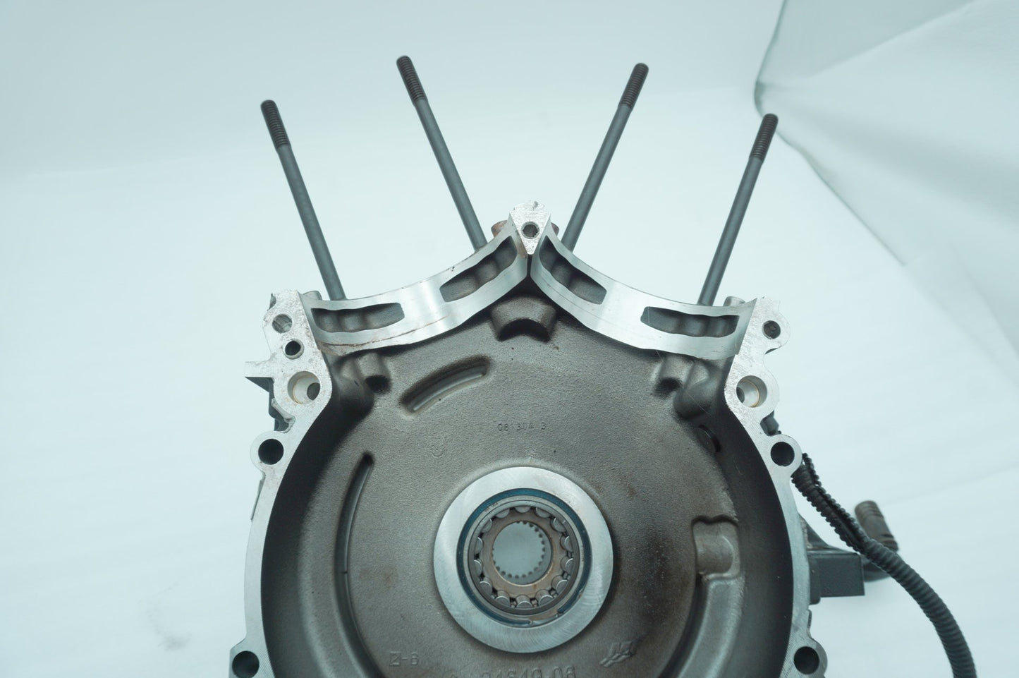 2007 - 2011 Harley-Davidson Touring Electra Glide Crankcase Shaft Engine Motor Cover 24649-06