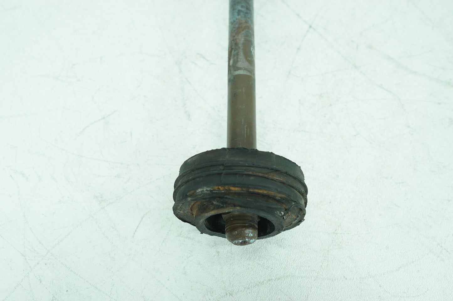 1999 - 2006 Harley-Davidson Touring Electra Glide Classic Rear Fork Swingarm Pivot Bolt Shaft 47492-89A