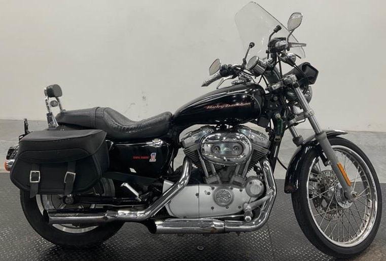 2006 Harley-Davidson Sportster 883 Custom