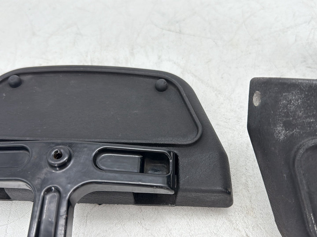 2009 Harley Road King Touring Police Left & Right Passenger Floorboard Foot Rest