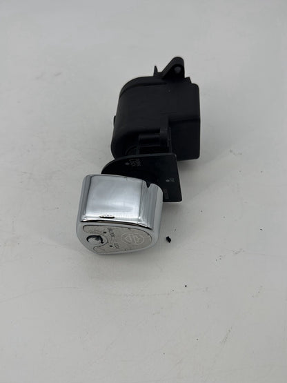 2007 - 2012 Harley-Davidson Touring Road Glide Ignition Switch Cylinder Barrel Lockset NOKey 71572-06