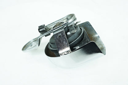 1999 - 2006 Harley-Davidson Softail Fat Boy Horn Signal Klaxon Chrome Cover 69012-93A