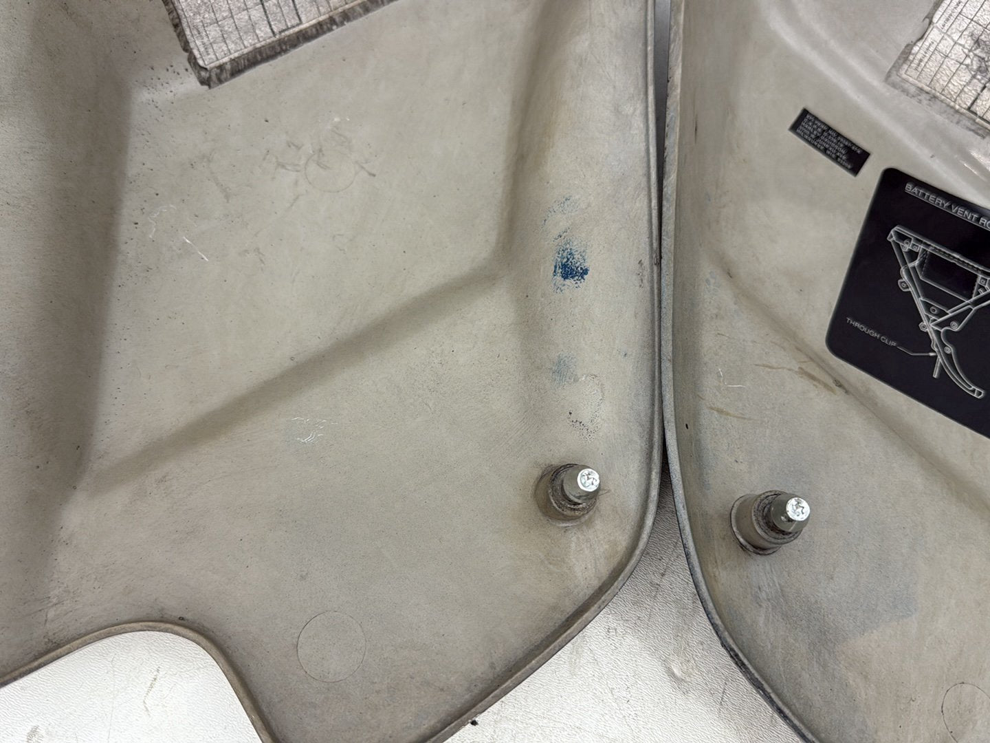 1998 Harley Touring FLHTCUI Electra Glide Ultra OEM Left Right Side Fairing Cover