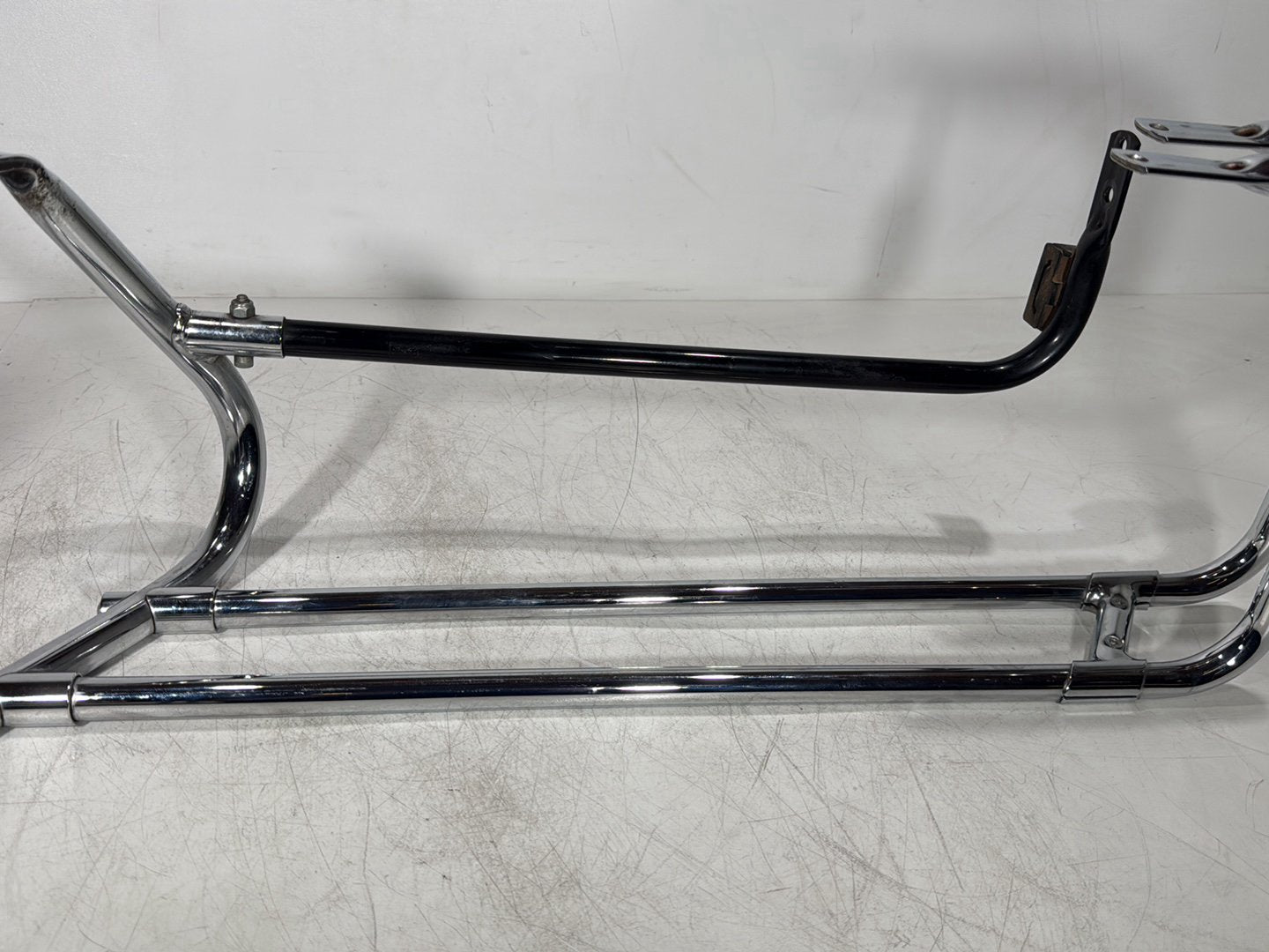 1999 - 2006 Harley-Davidson Touring Electra Glide Classic Rear Left Right Saddlebag Guard Rails Bar