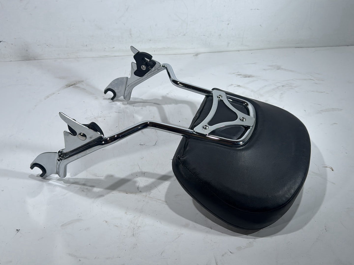2014 Harley Street Glide Touring FLHXS OEM Rear Sissy Bar w/ Backrest Cushion Pad