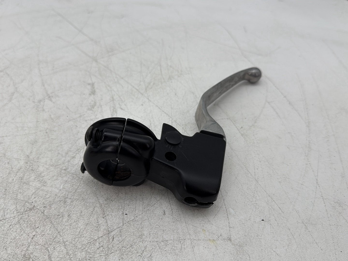 2010 Harley Street Glide Touring FLHX OEM Front Left Hand Clutch Control Lever