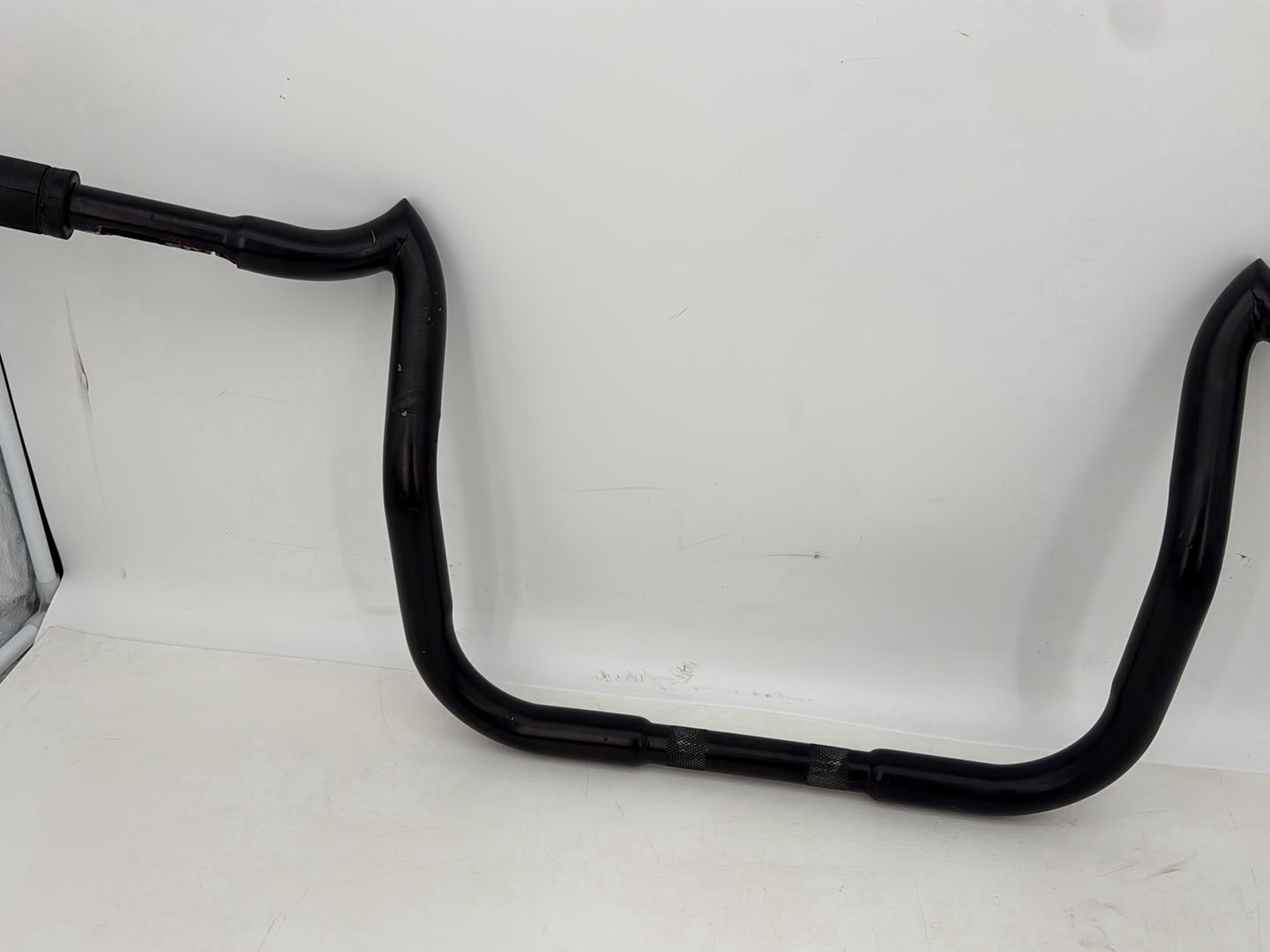 1999 - 2006 Harley-Davidson Touring Electra Glide Ultra Front Handlebars Handle Bars  	55924-97