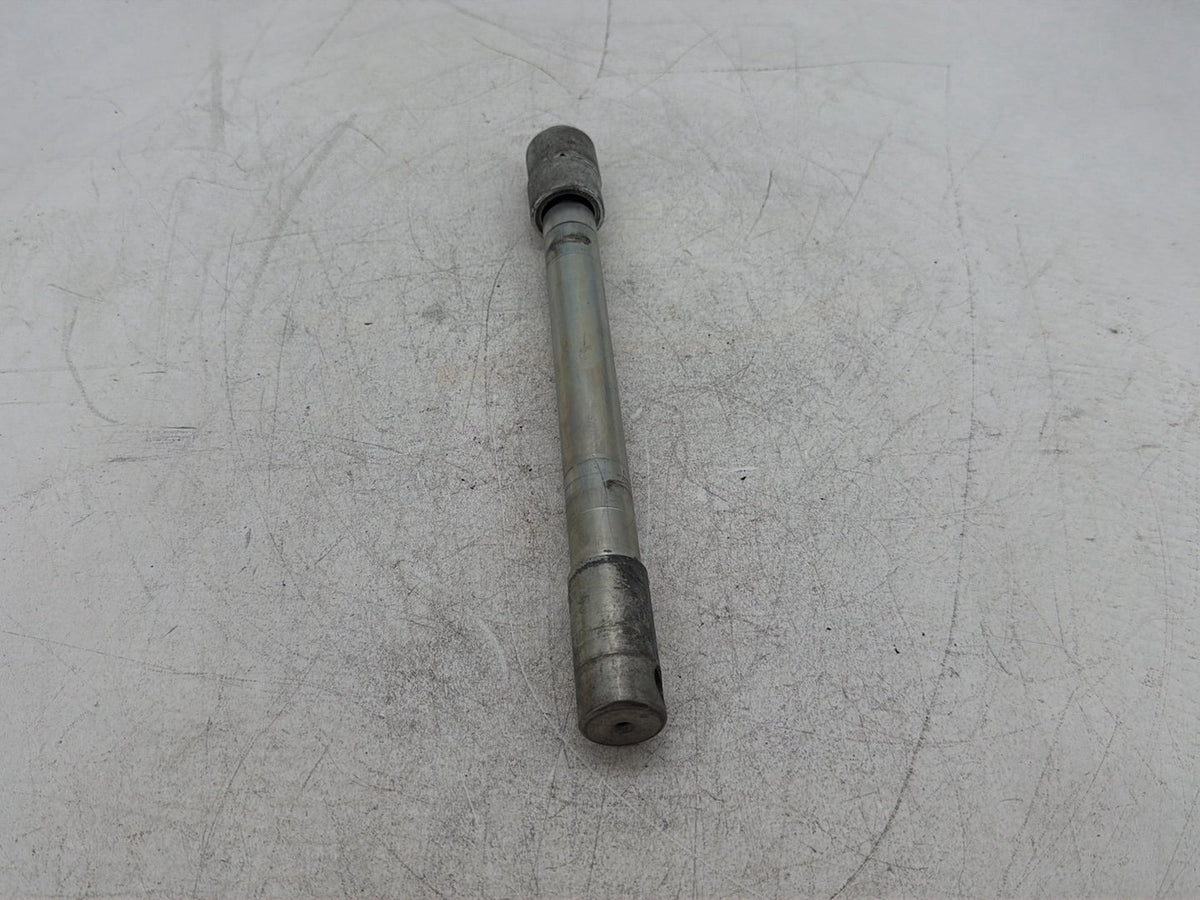 2003 Harley Electra Glide Touring FLHTI OEM Front Wheel Axle Bolt Shaft